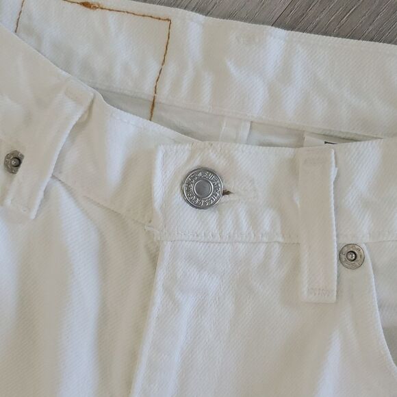 Levis Vintage 921, High Waist, Tapered Leg 100%Cotton White Jeans, Size 8M - Picture 3 of 9
